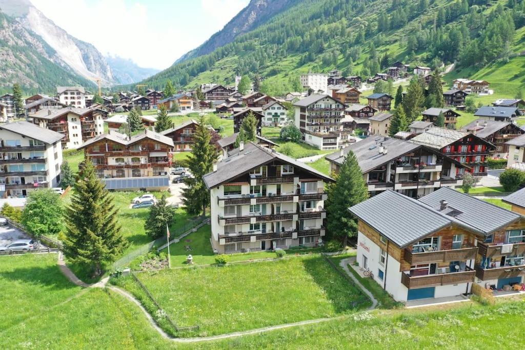 Enjoy The View Apartment Close To Zermatt With Parking Täsch Dış mekan fotoğraf